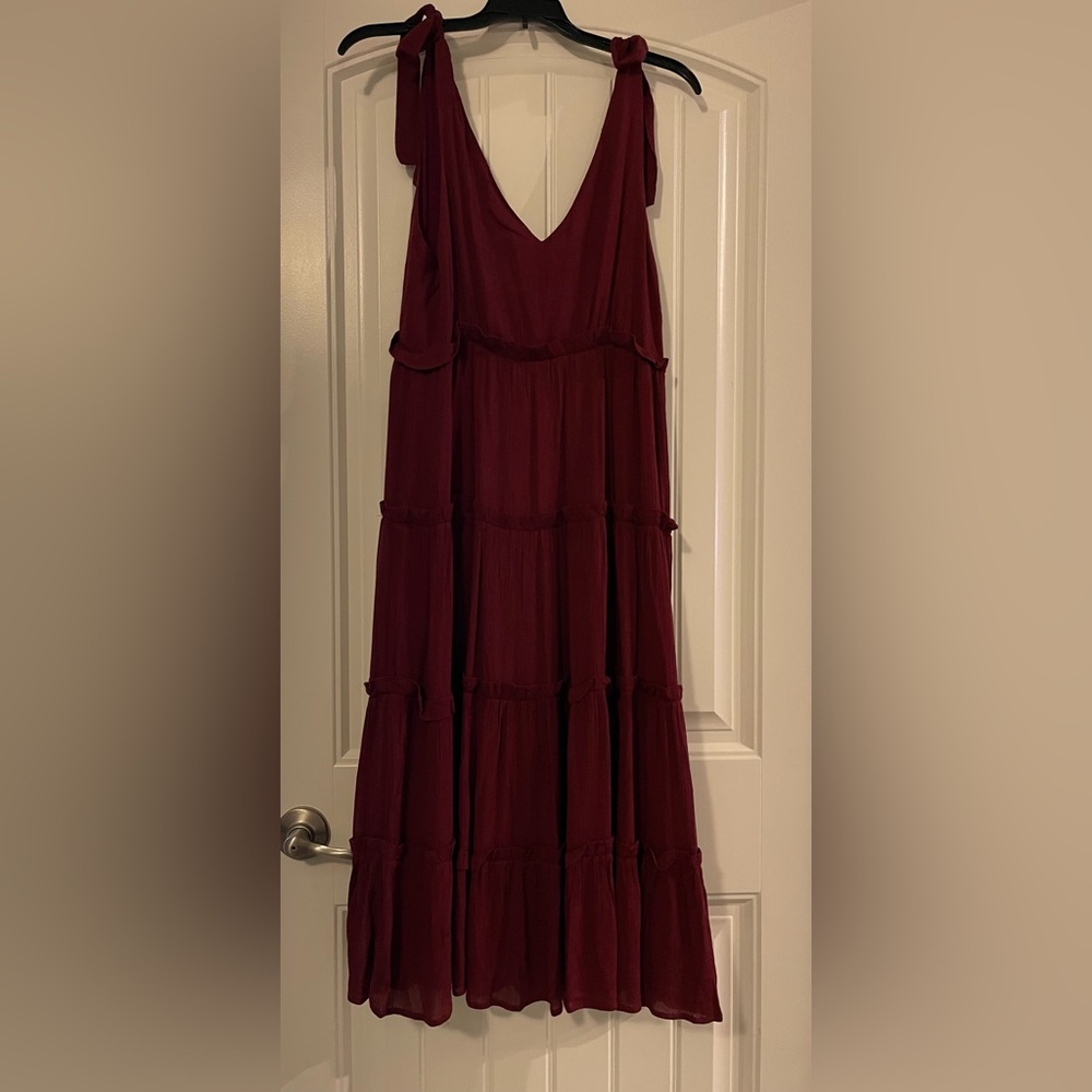 Illa Illa Burgundy Sleeveless Dress gauze material size S, New WOT